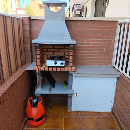 Bajo Con Terraza Junto Al Mar *