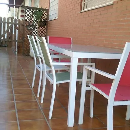 Apartment Bajo Con Terraza Junto Al Mar *
